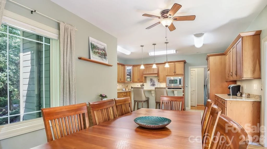 301 Gateway Drive - Photo 14