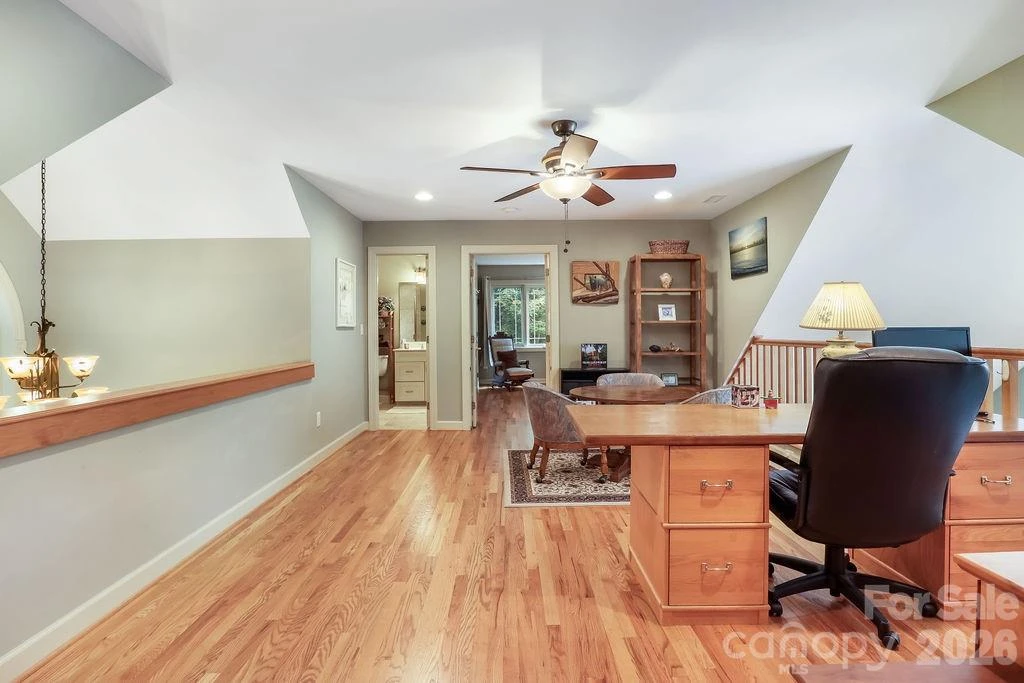 301 Gateway Drive - Photo 26