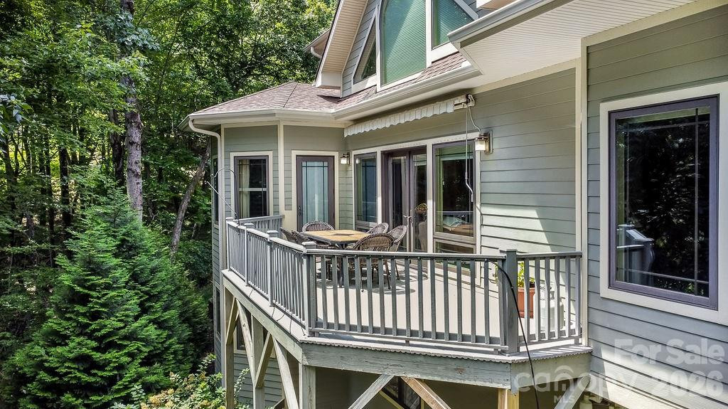 301 Gateway Drive - Photo 34