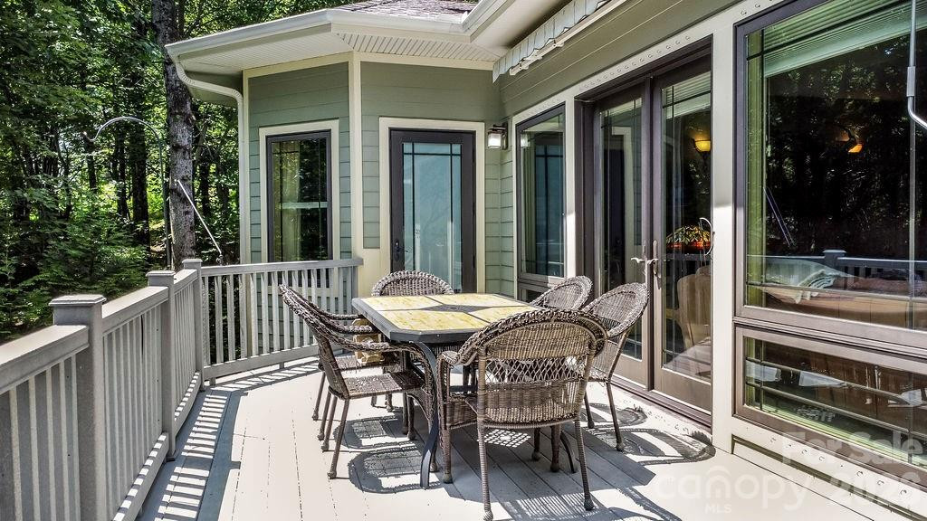 301 Gateway Drive - Photo 35