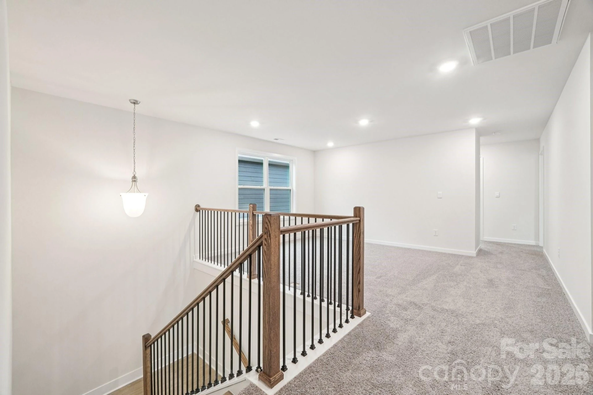 7685 Bainbridge Road - Photo 18