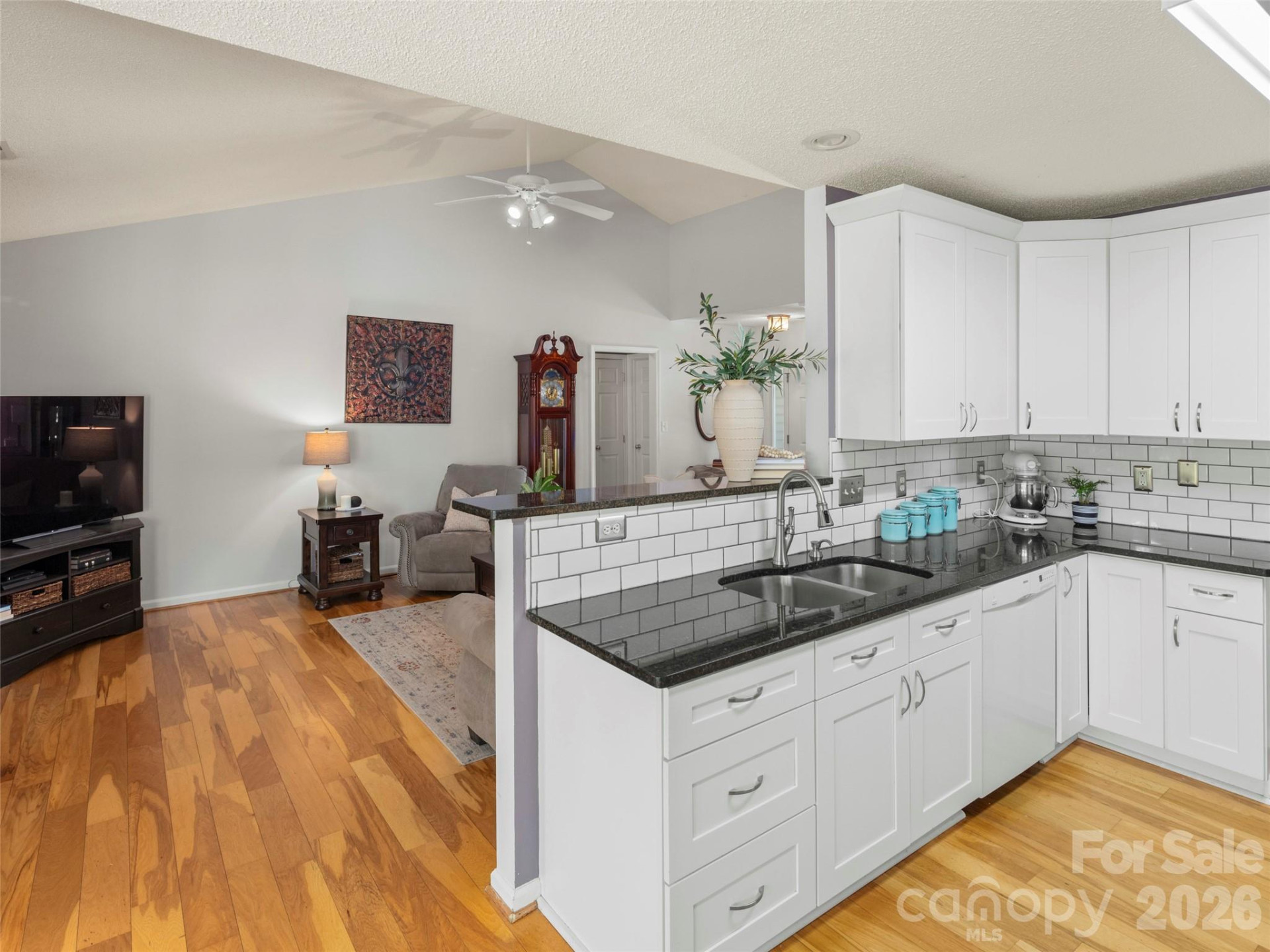 341 Planters Creek Road - Photo 7