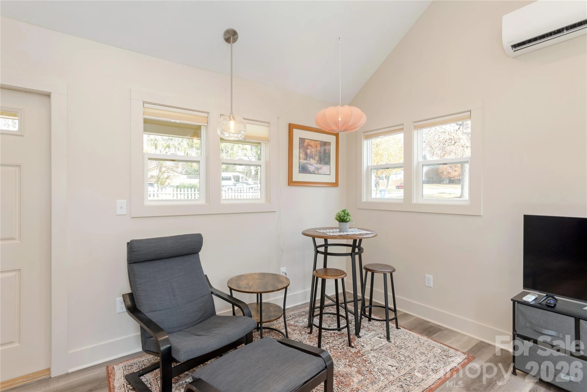 608 Ray Avenue - Photo 6