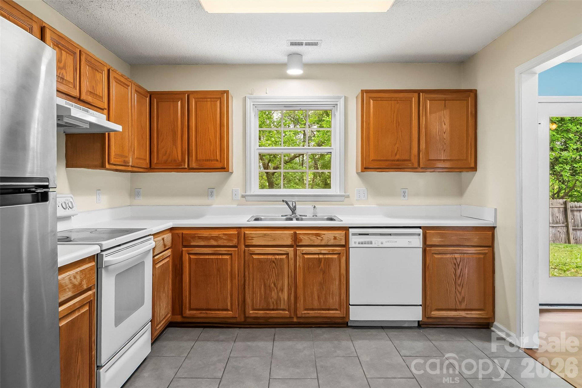 114 Hawks Nest Drive - Photo 11