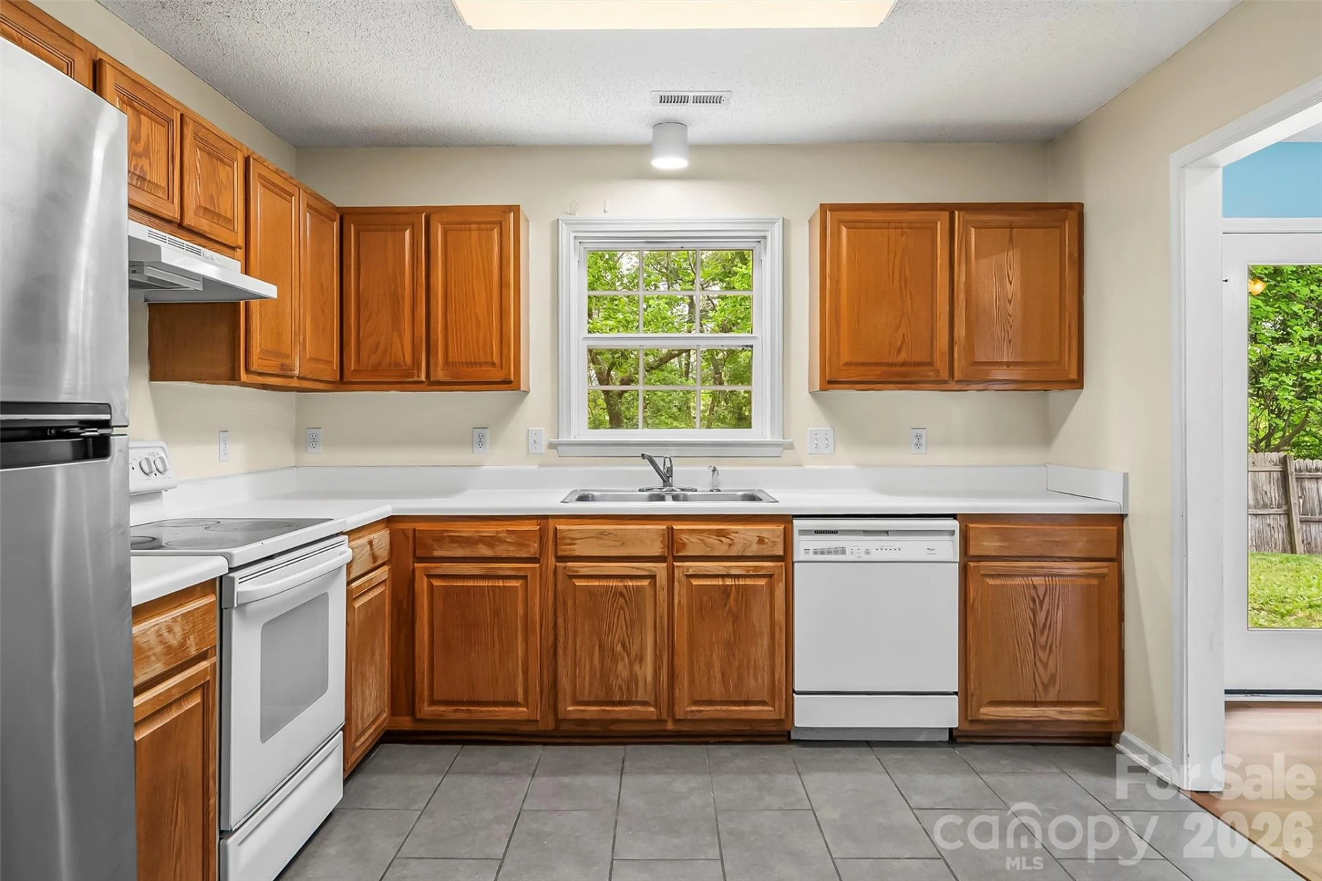 114 Hawks Nest Drive - Photo 11