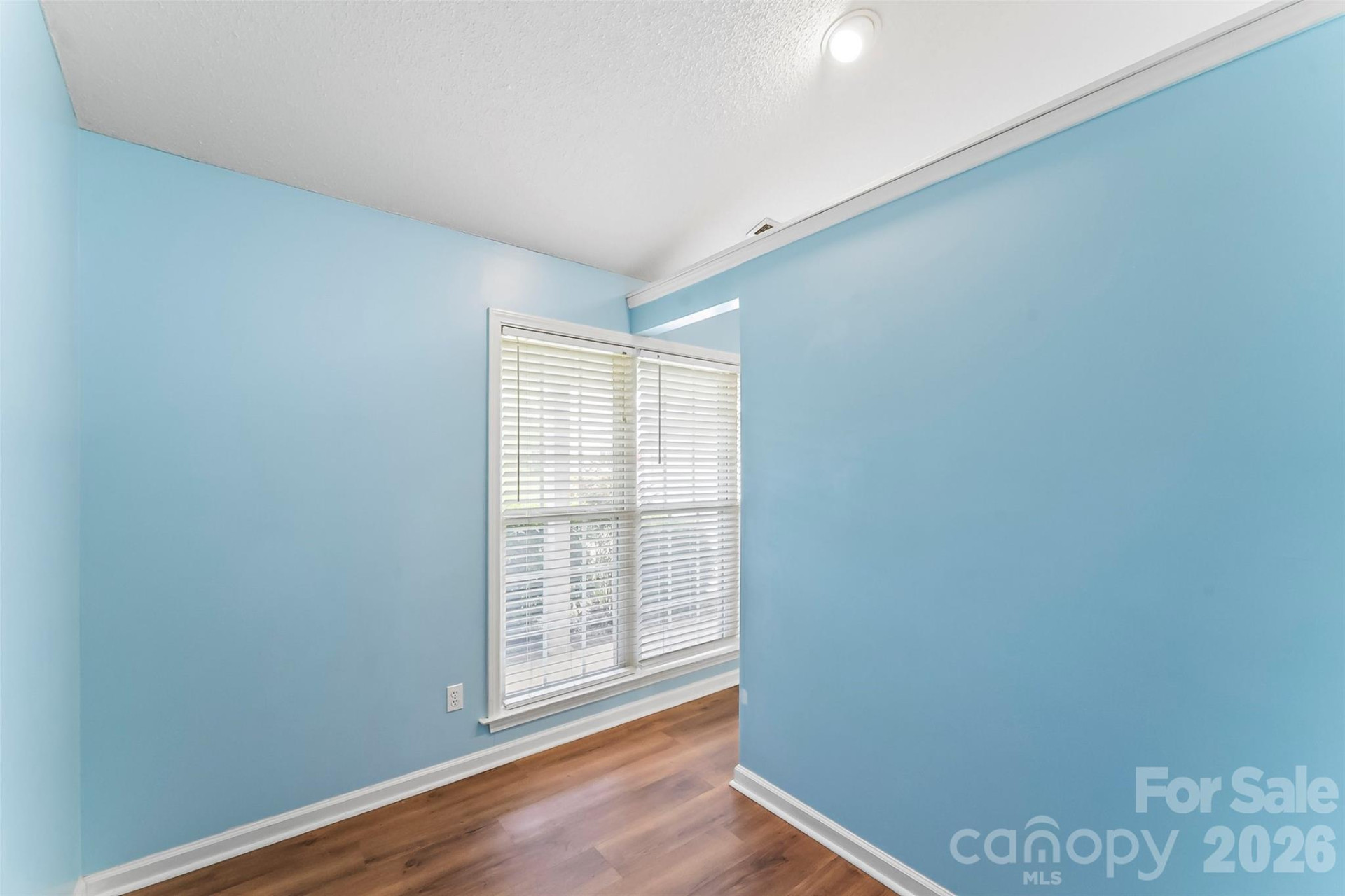 114 Hawks Nest Drive - Photo 7