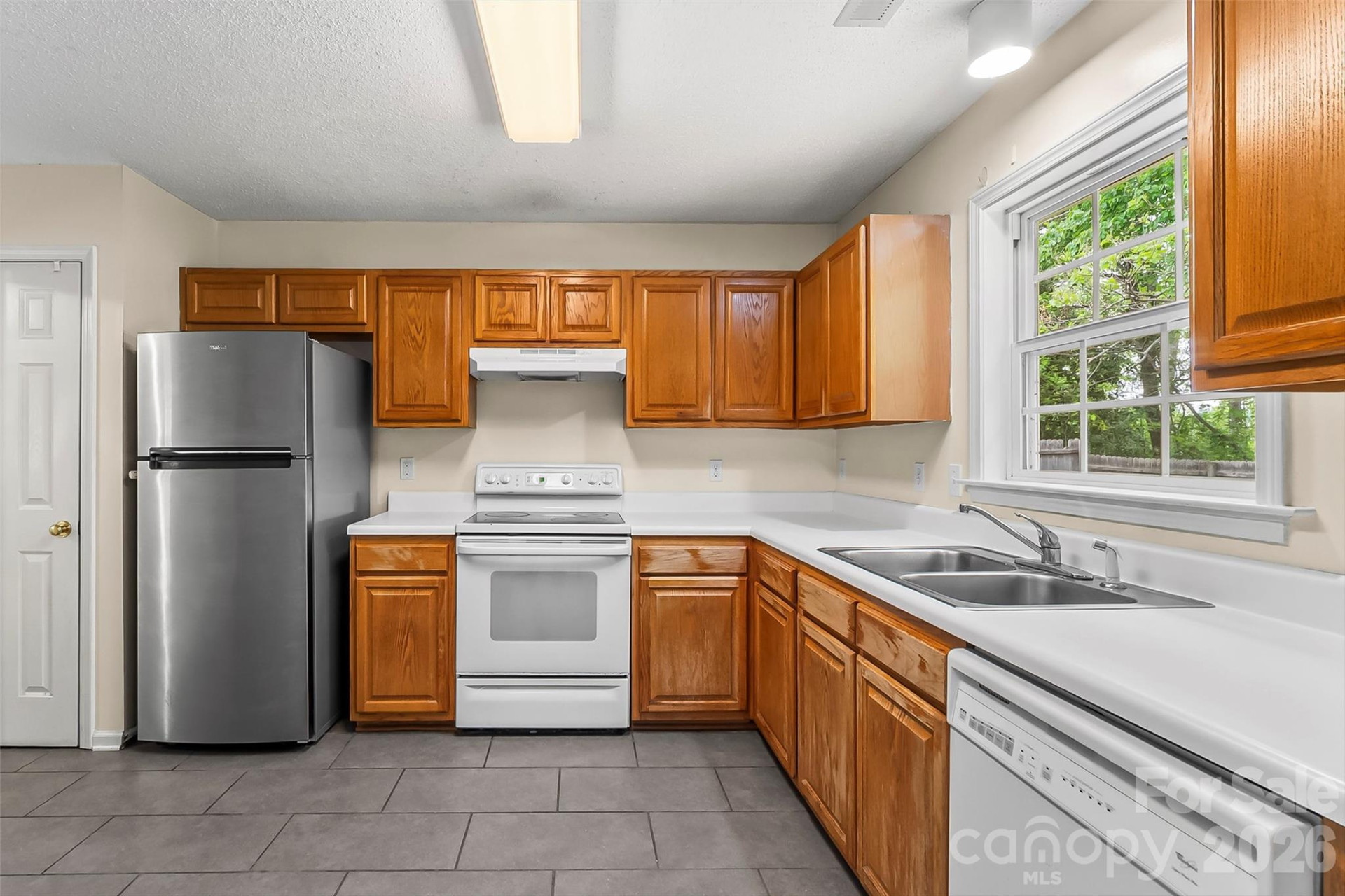 114 Hawks Nest Drive - Photo 10