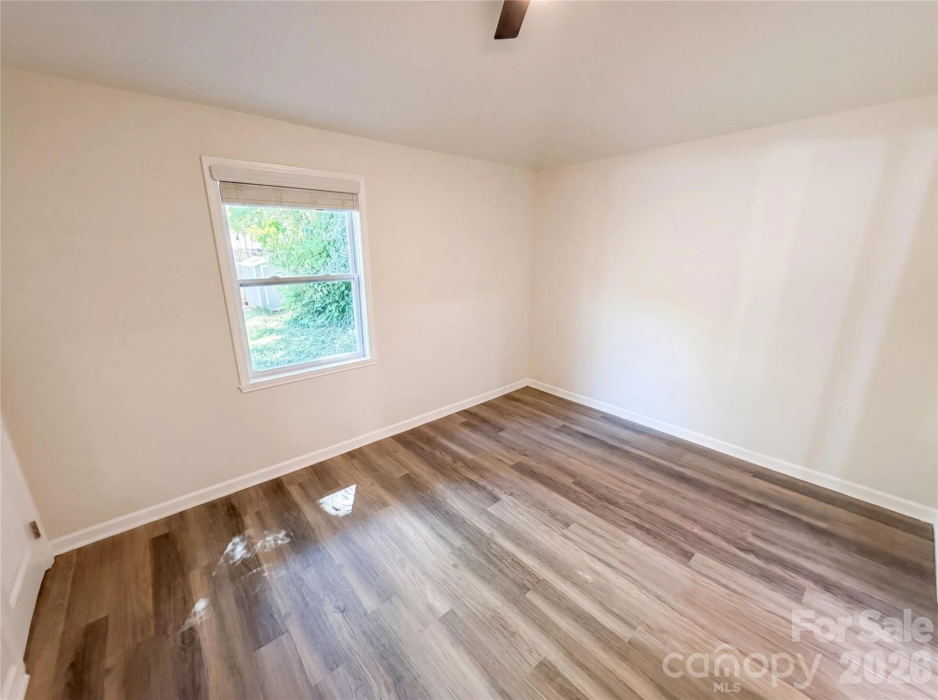 1520 Herrin Avenue - Photo 14