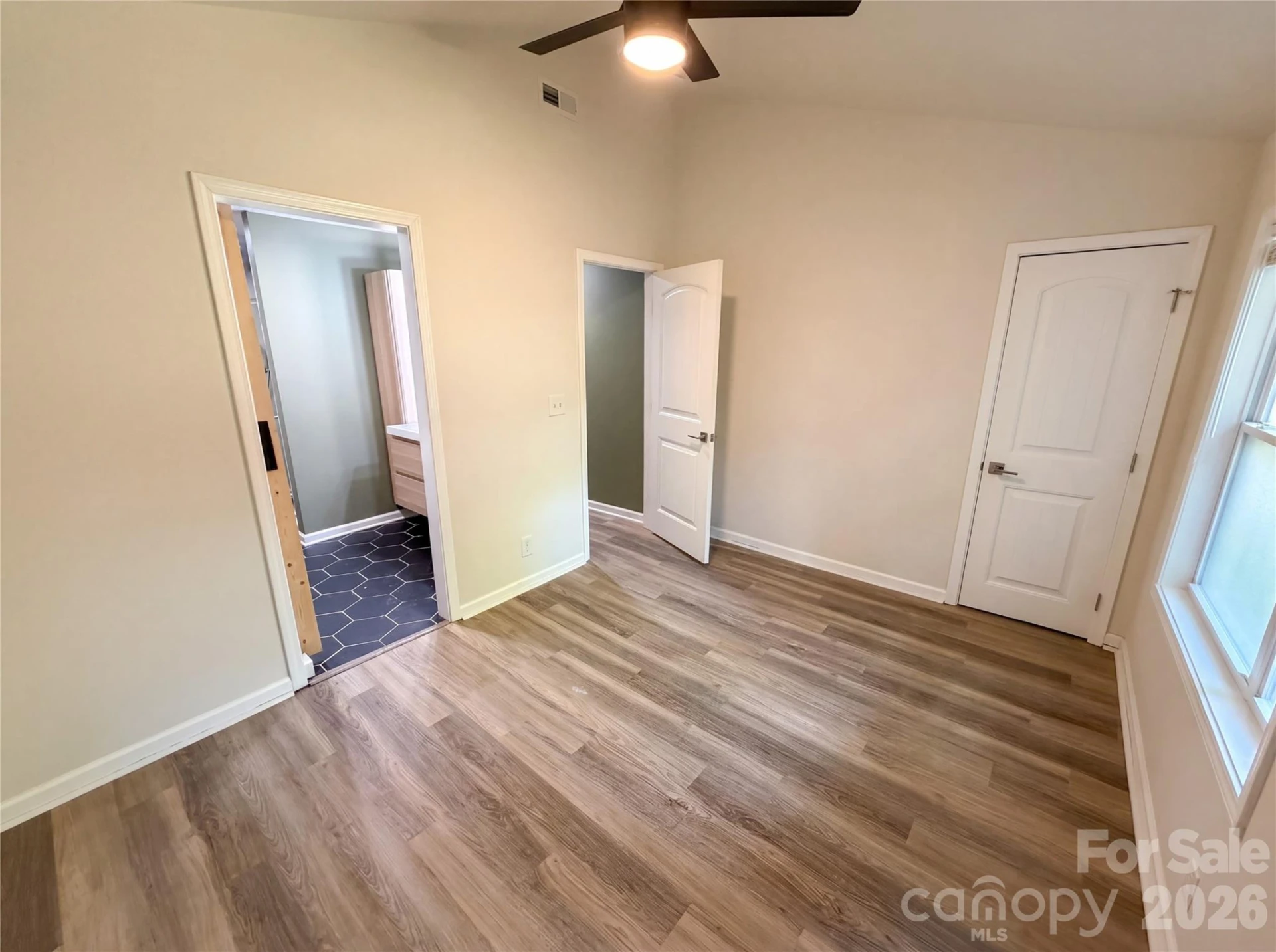 1520 Herrin Avenue - Photo 15