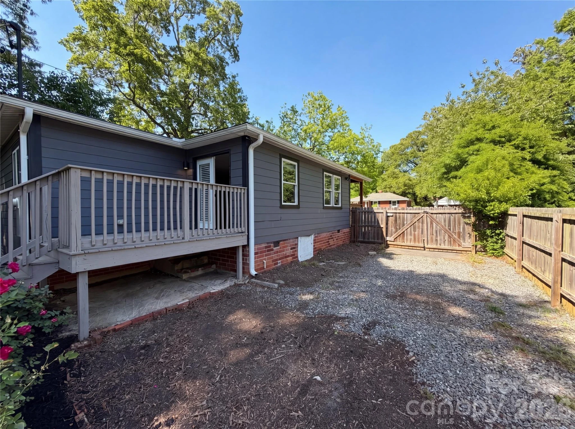1520 Herrin Avenue - Photo 18