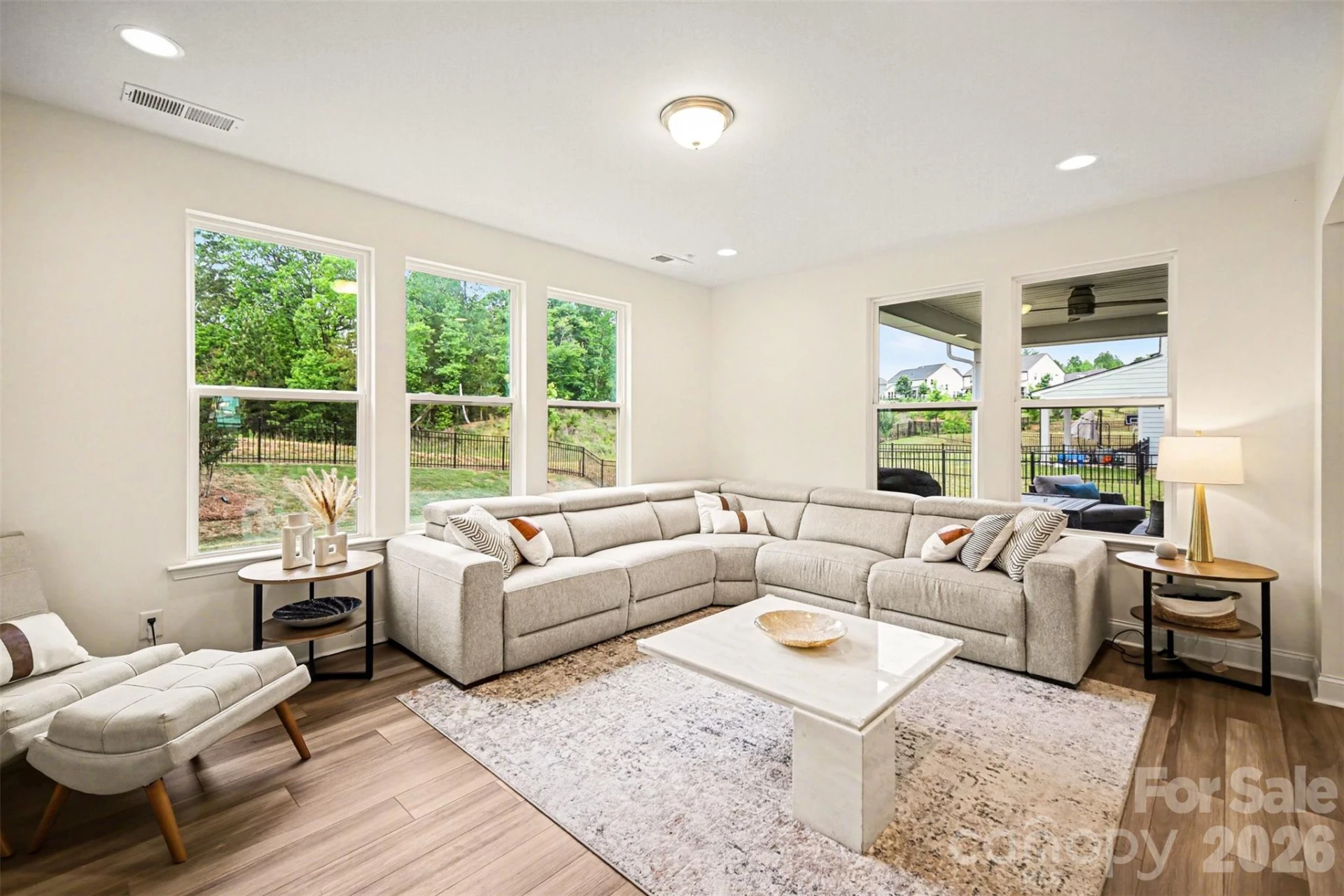 6043 Jepson Court - Photo 11
