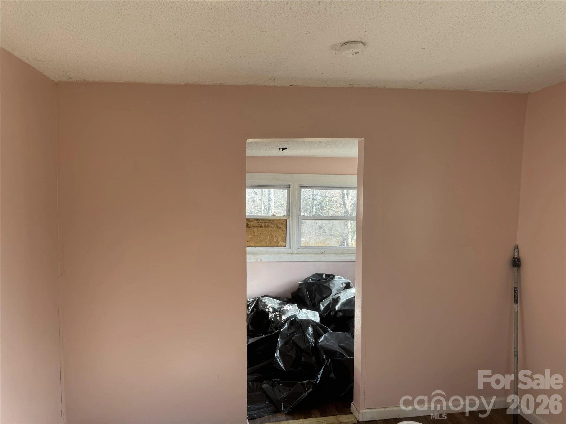 81 Eastview Circle - Photo 10