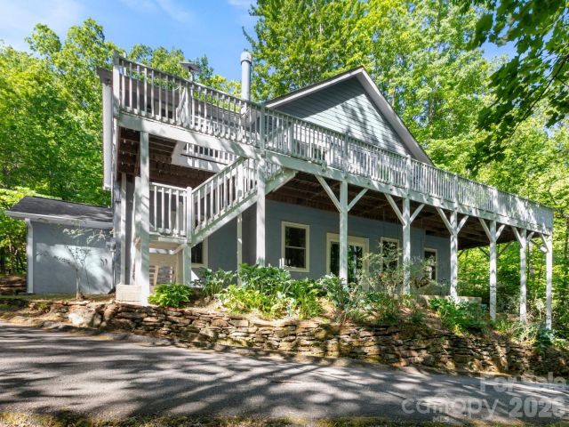 220 Jones Court, Lake Lure, NC, 28746