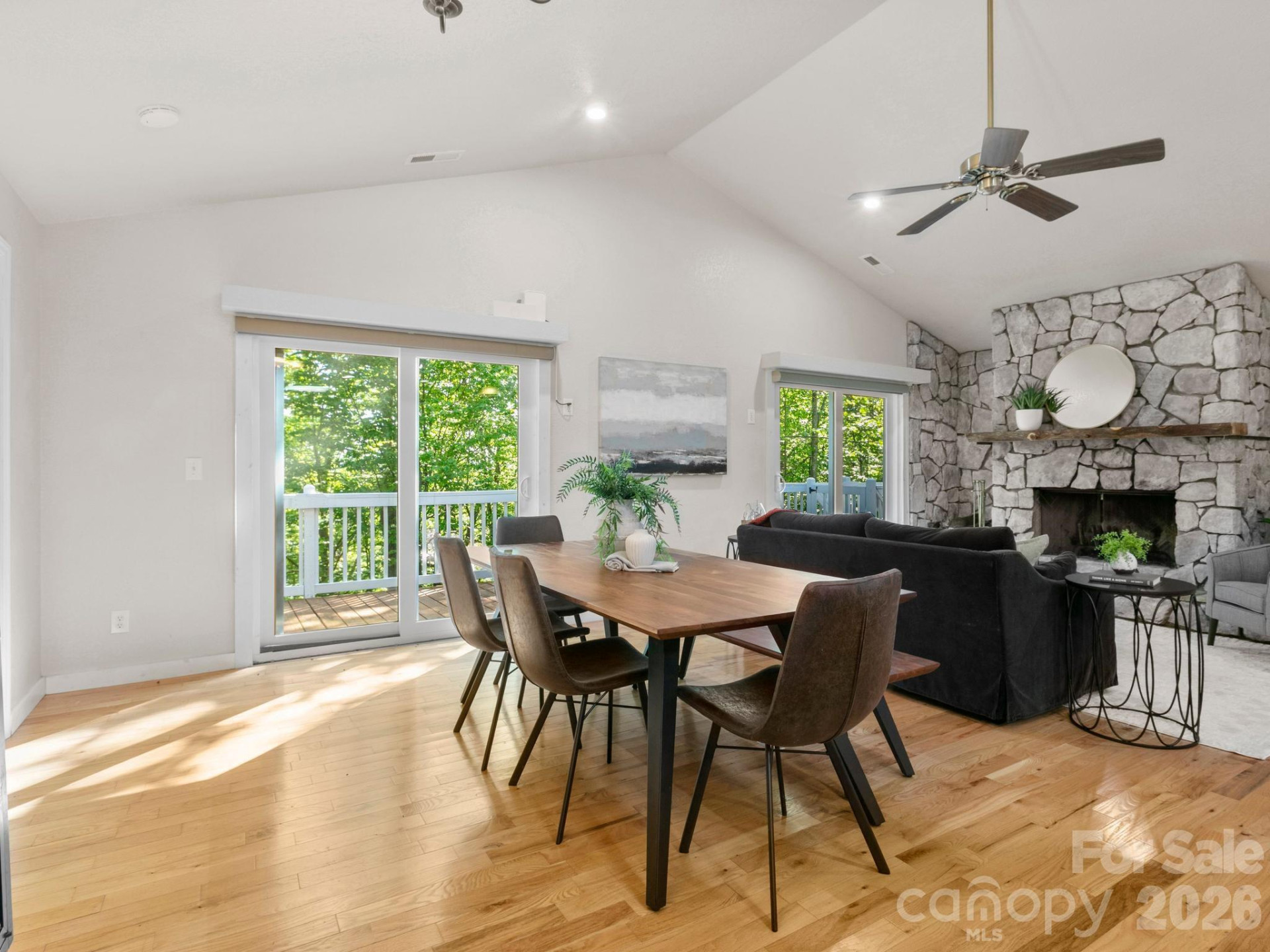 220 Jones Court - Photo 12