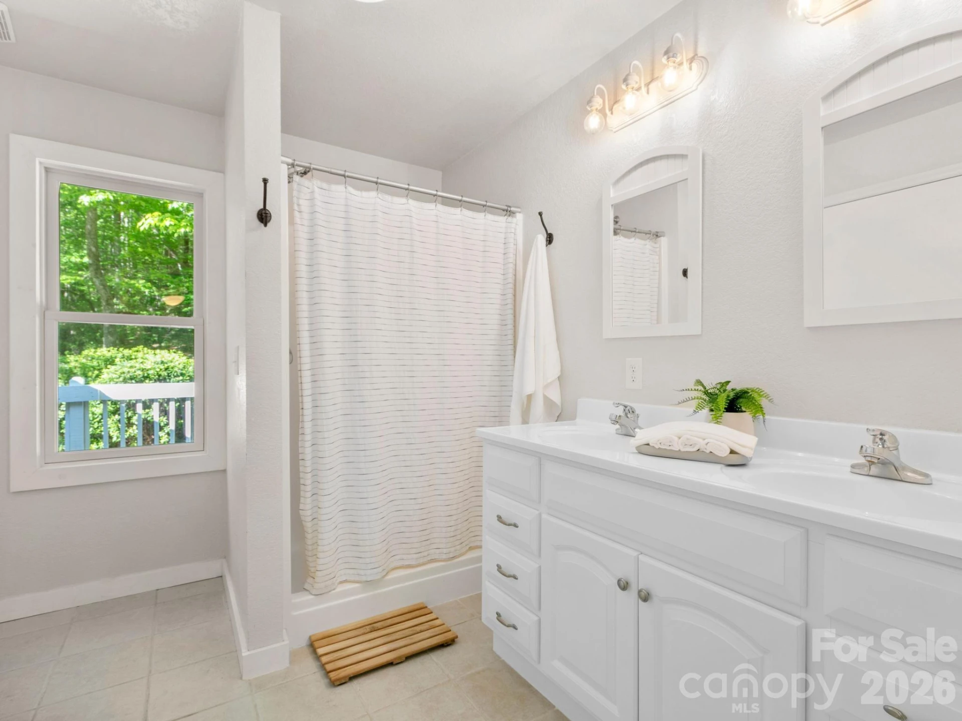 220 Jones Court - Photo 16