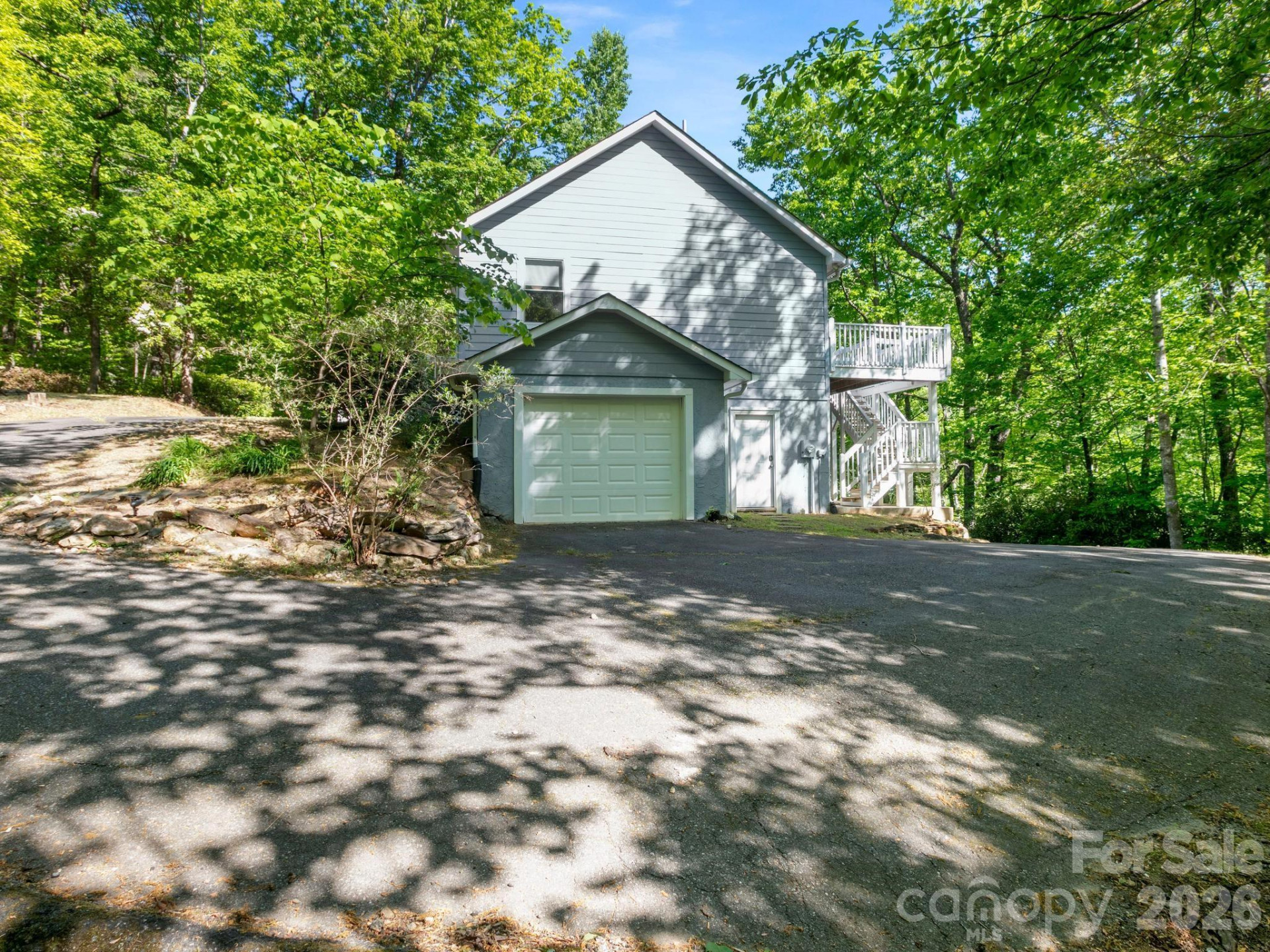 220 Jones Court - Photo 32