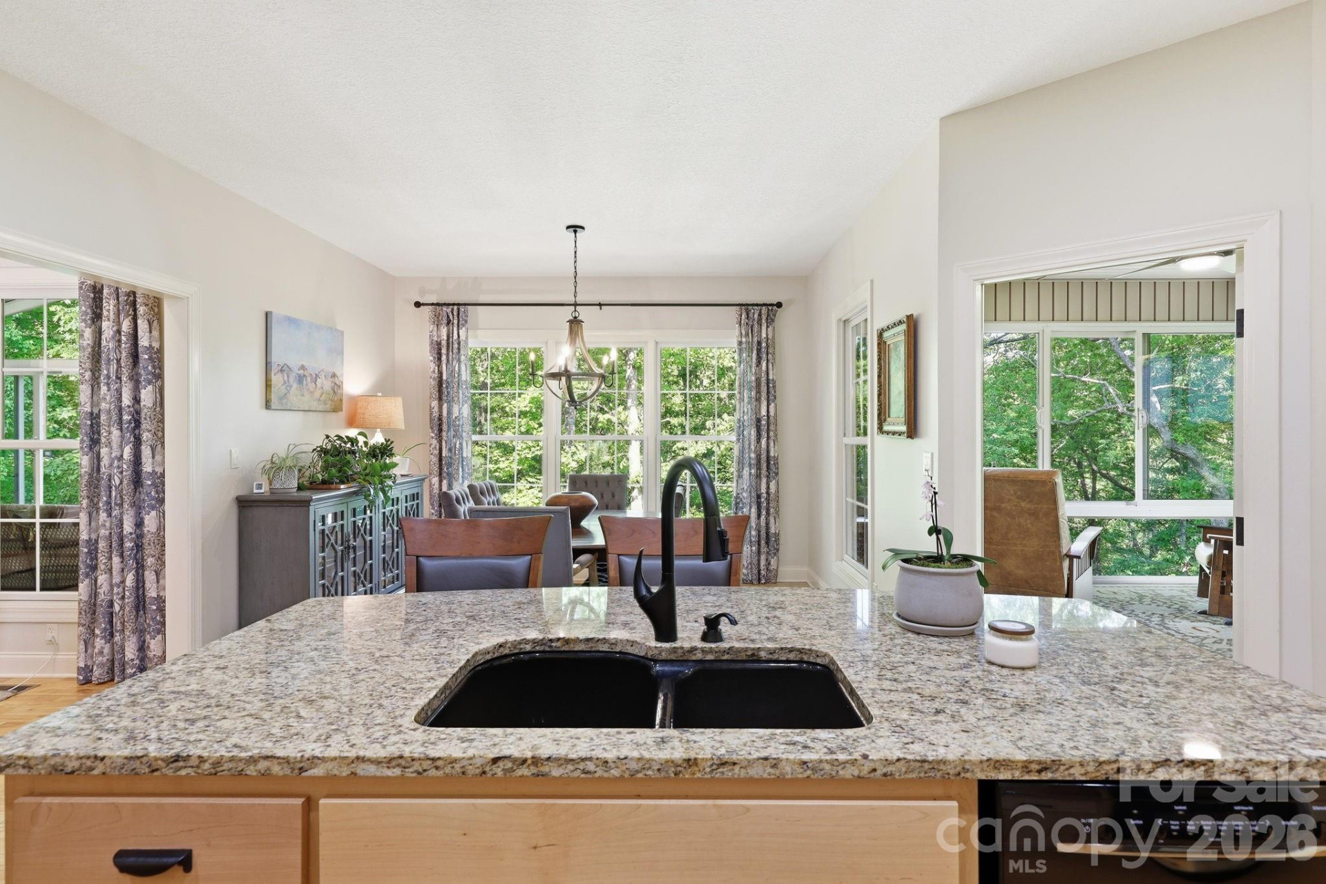 89 Dallas Drive - Photo 12