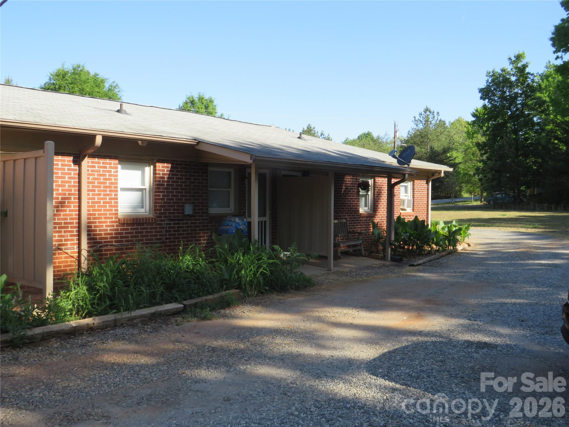 144 Nottingham Drive - Photo 11