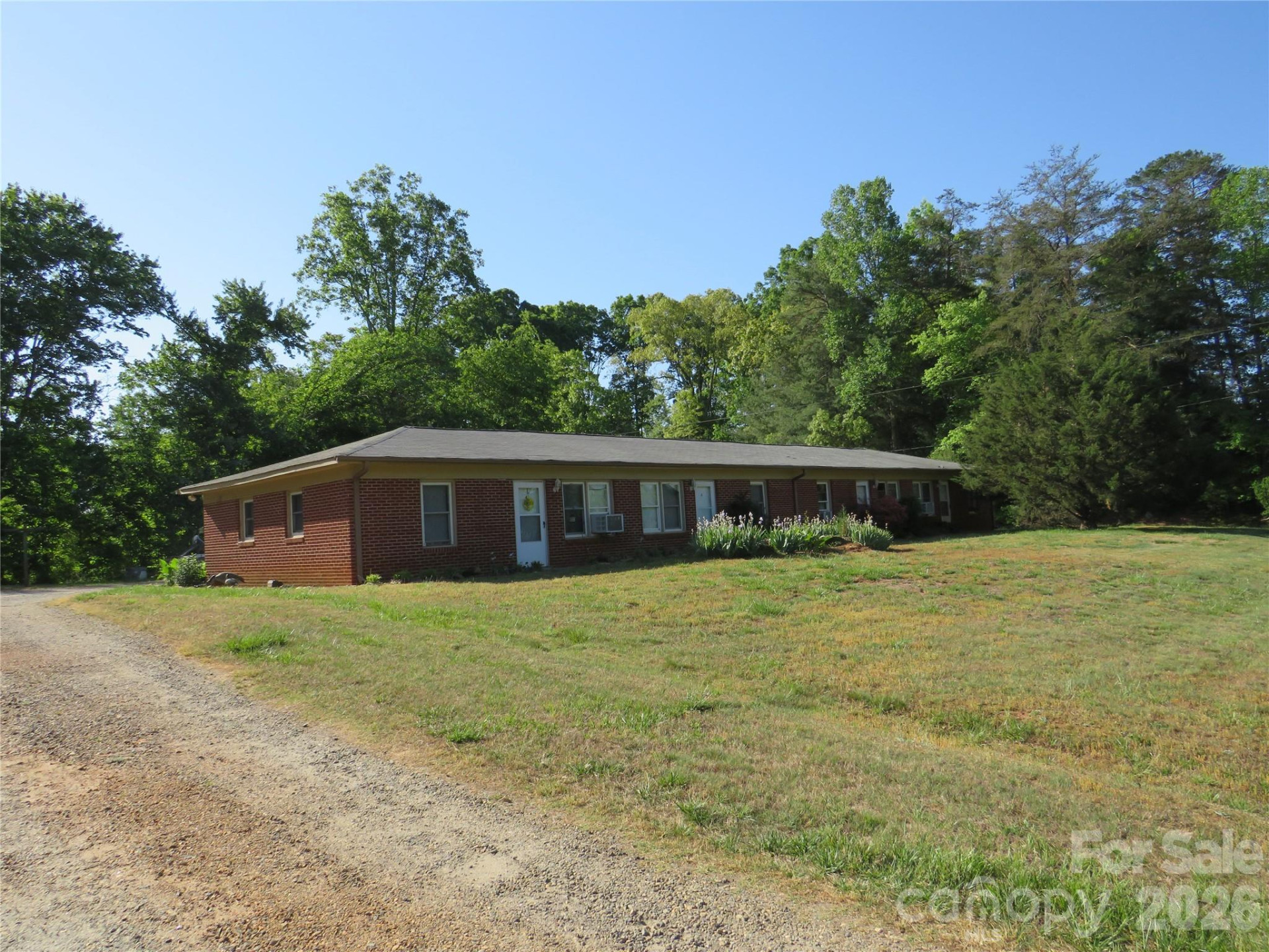 144 Nottingham Drive - Photo 8