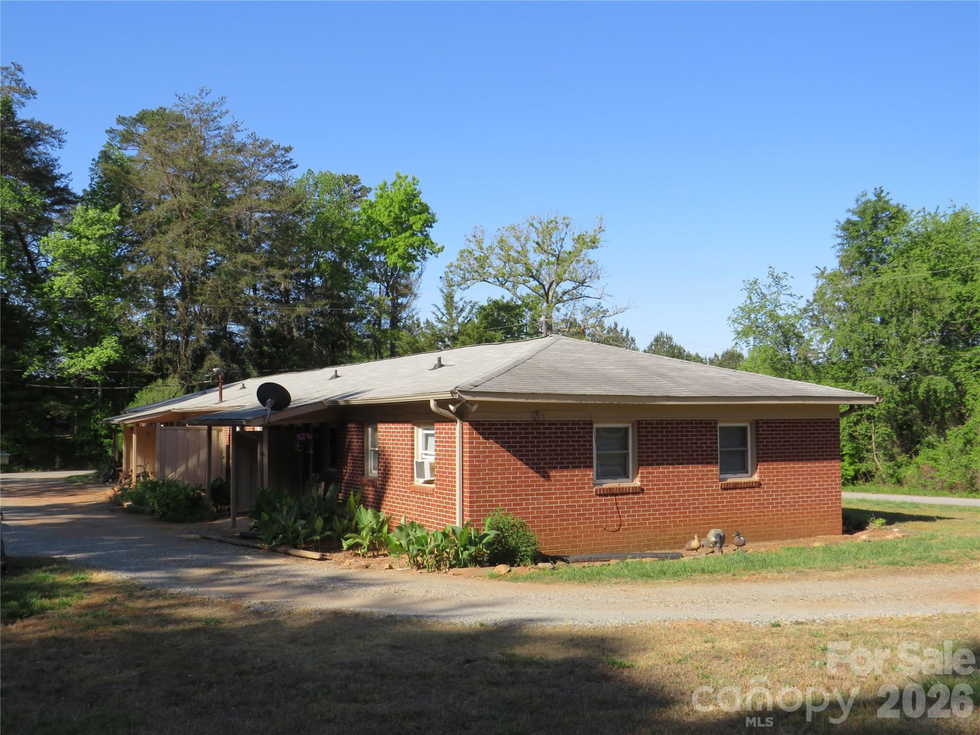 144 Nottingham Drive - Photo 9