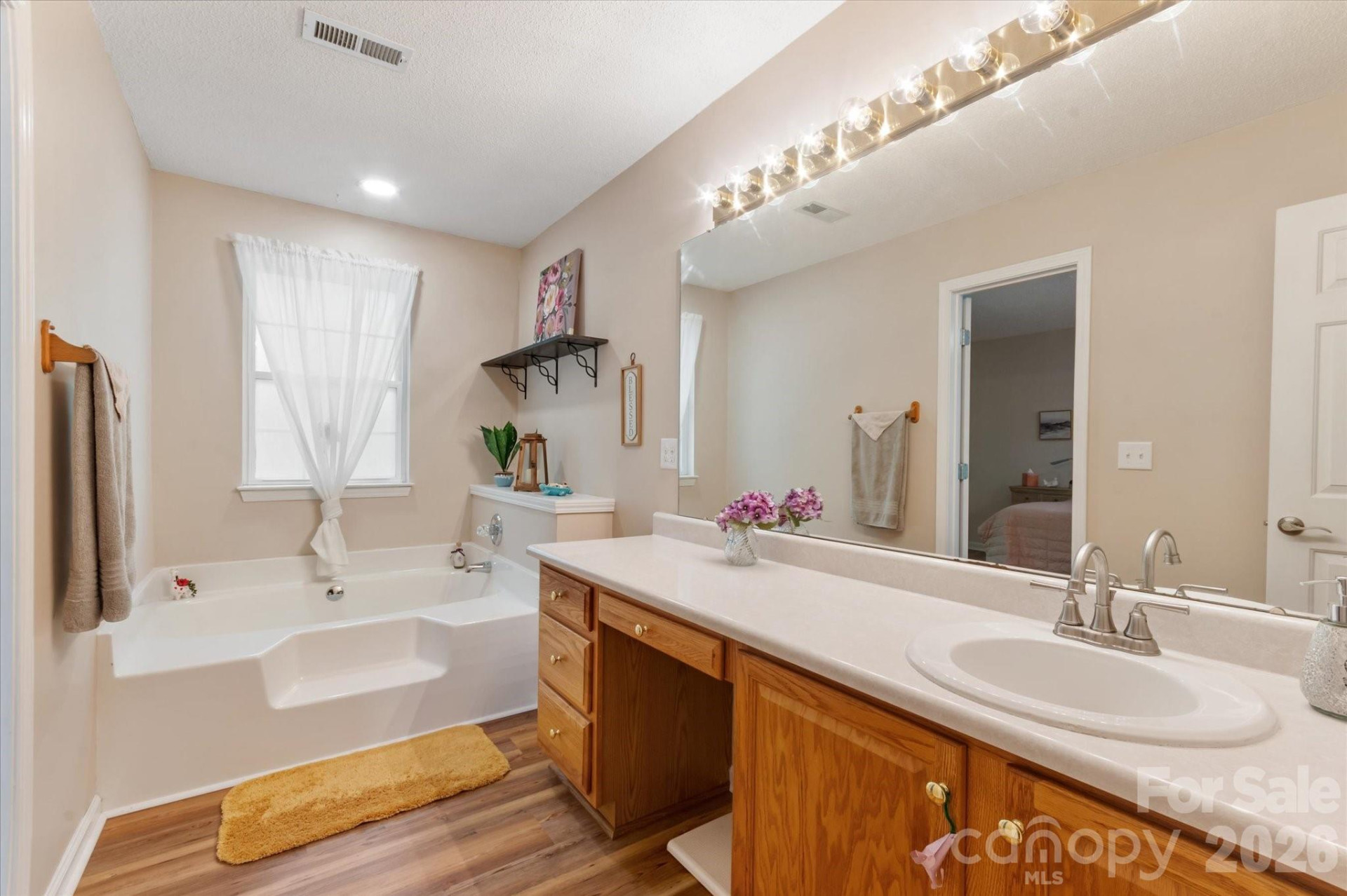 12 Hutchinson Woods - Photo 32