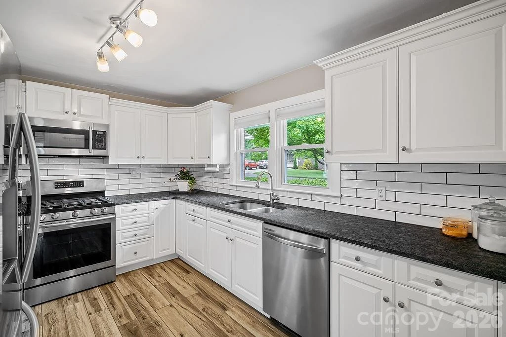 1106 Cherokee Drive - Photo 21