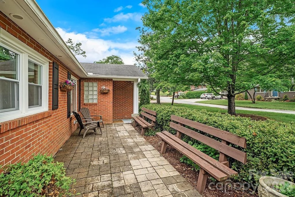1106 Cherokee Drive - Photo 37