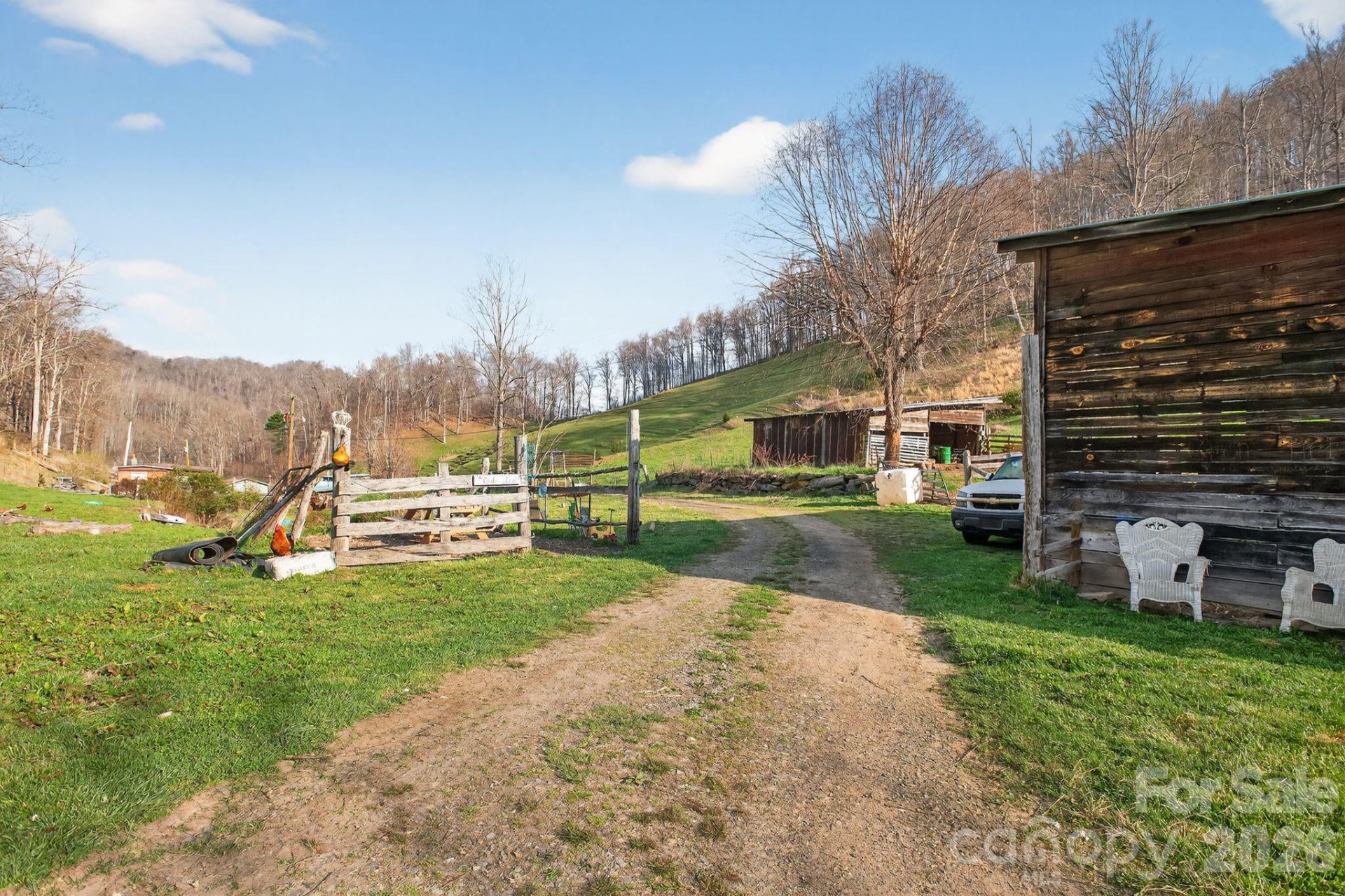 212 Ball Hollow Lane - Photo 8