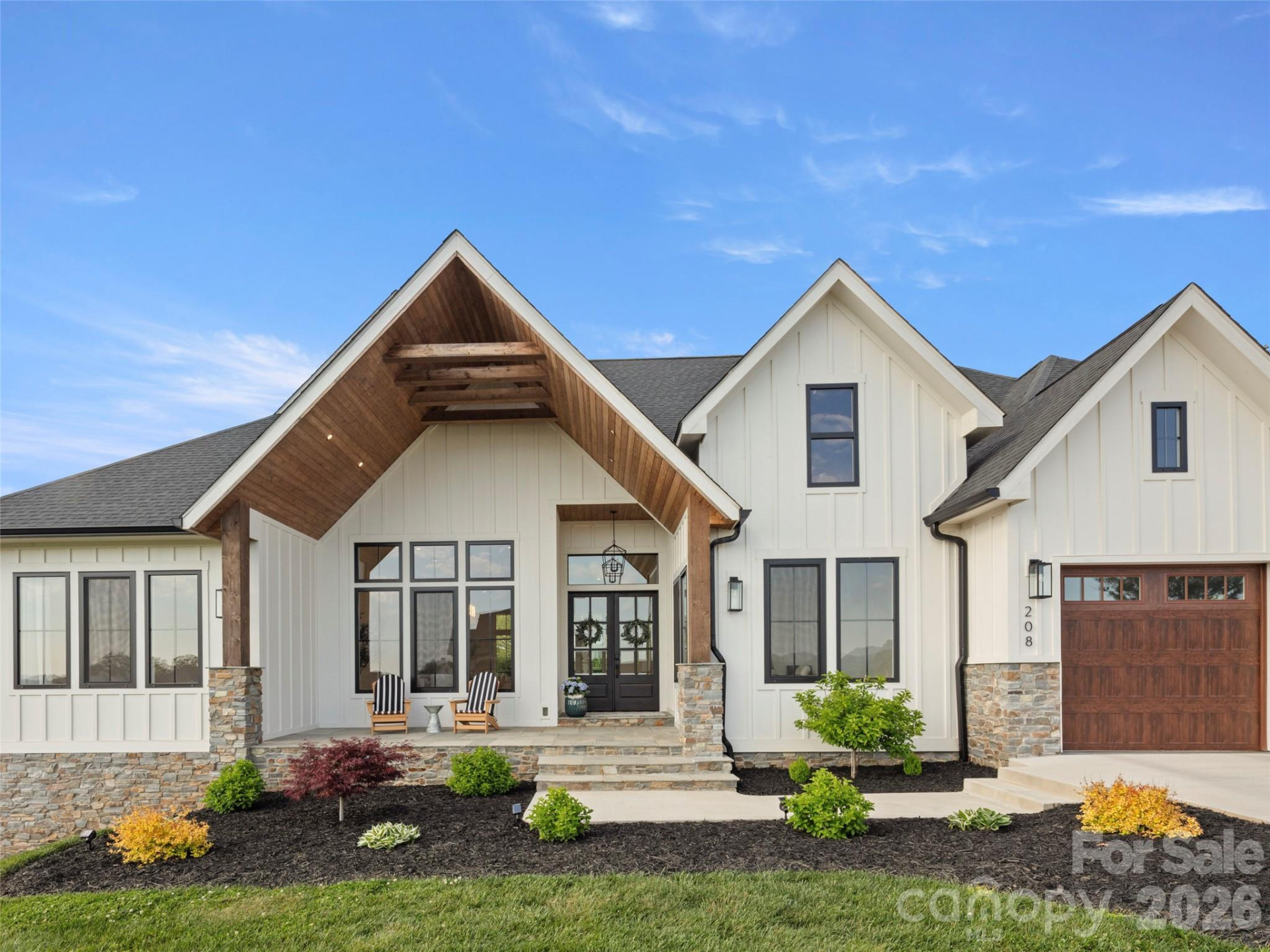 208 Majestic Ridge Road - Photo 3