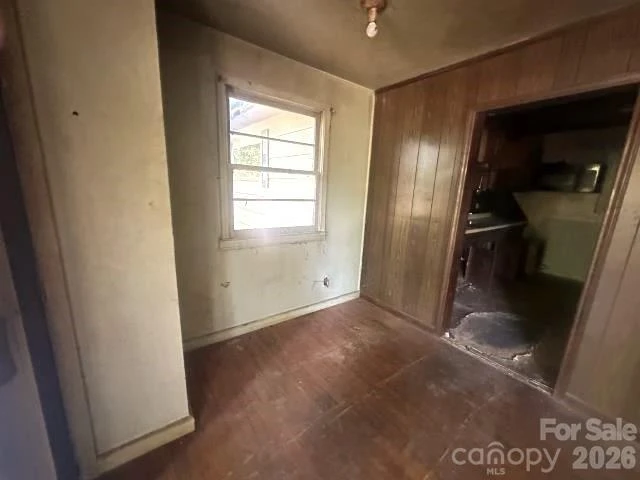 803 Jackson Street - Photo 3