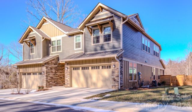 560 Sweet Birch Park Lane, Black Mountain, NC, 28711