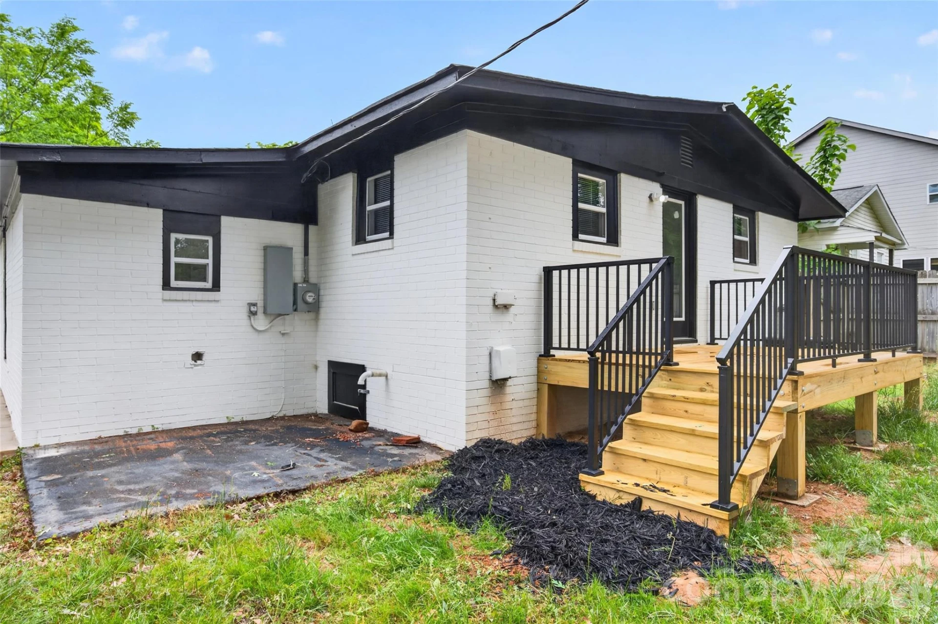 841 Mcarthur Avenue - Photo 39