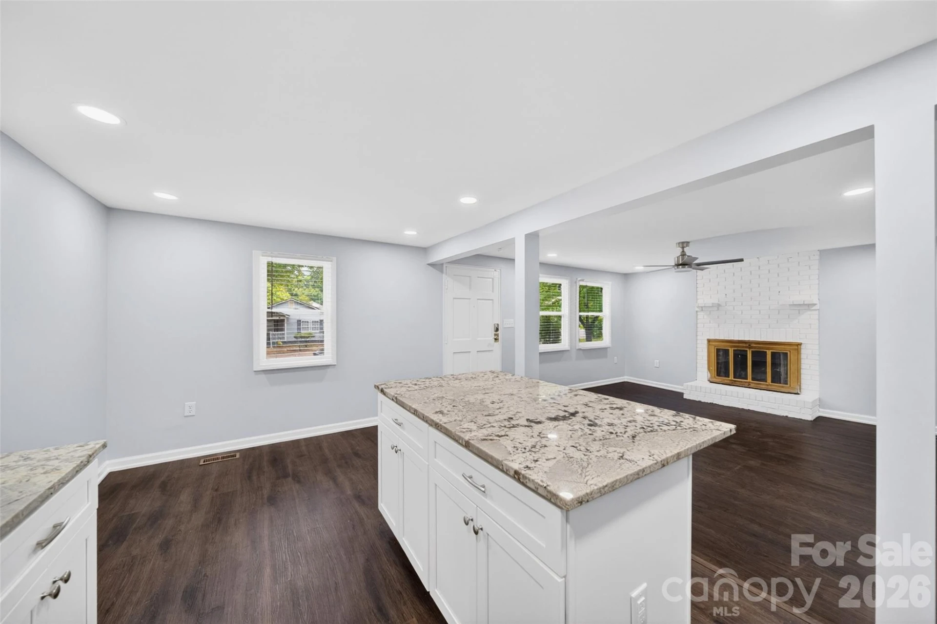 841 Mcarthur Avenue - Photo 8