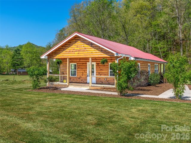 5881 US 23 Highway, Mars Hill, NC, 28754