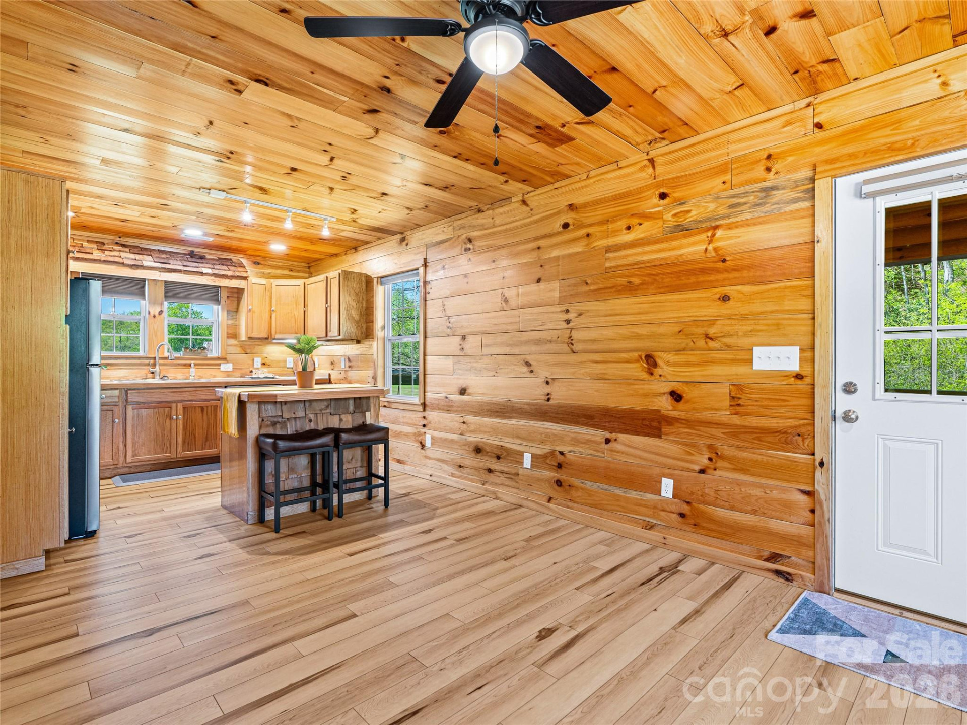 5881 US 23 Highway - Photo 17