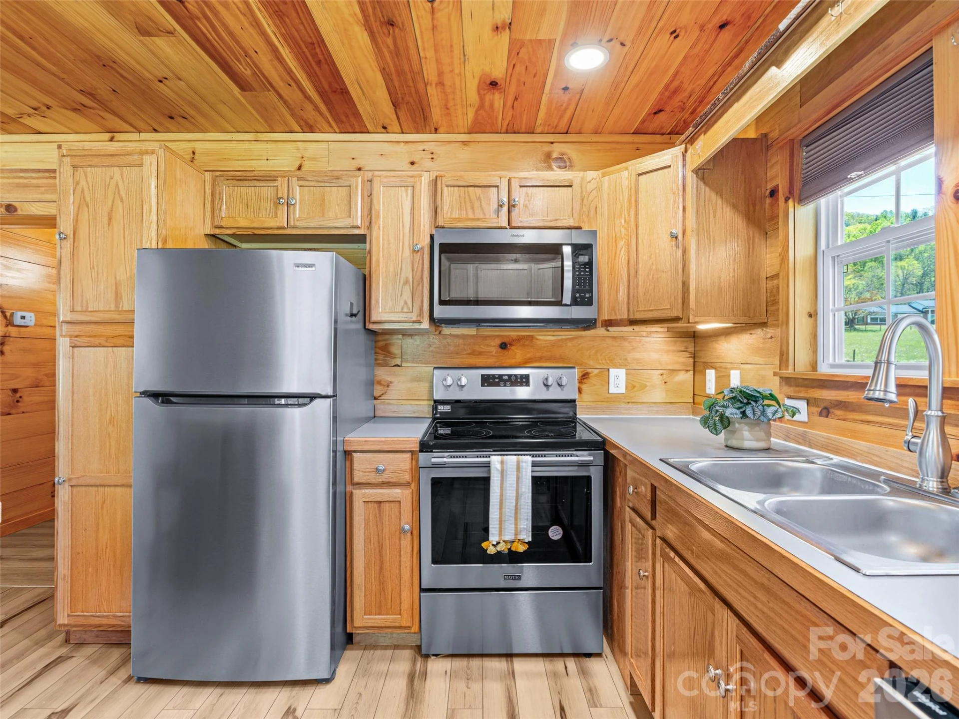 5881 US 23 Highway - Photo 24
