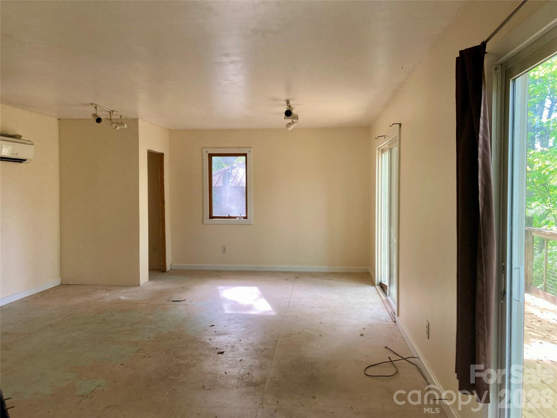 344 Mills River Road - Photo 29