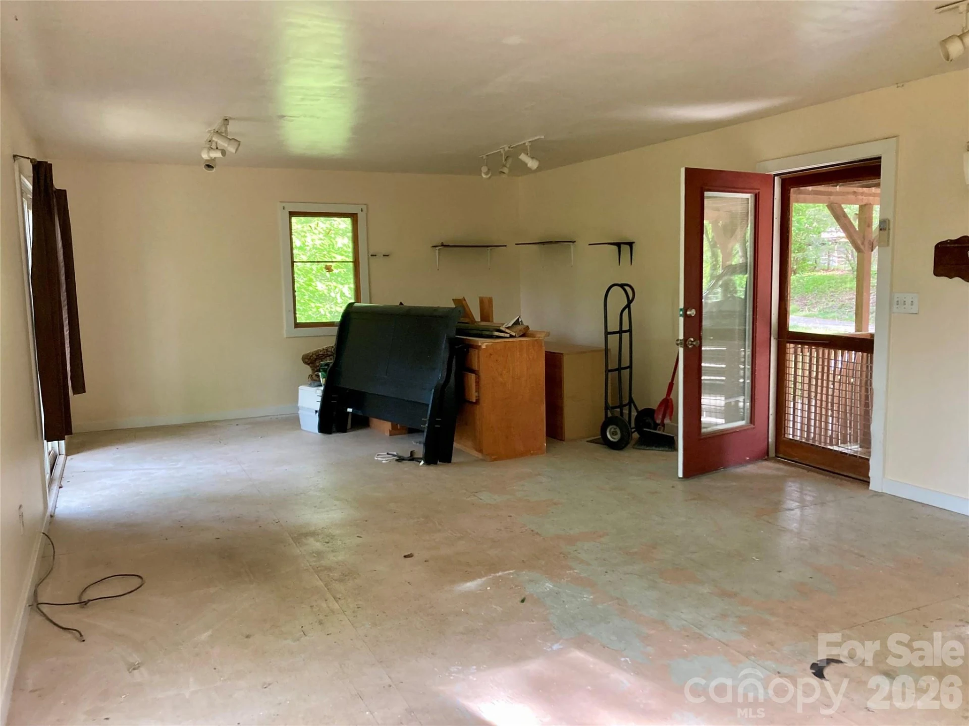 344 Mills River Road - Photo 30