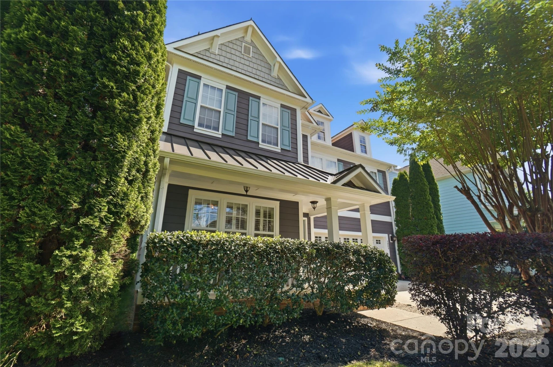 1009 Baybrook Drive - Photo 3