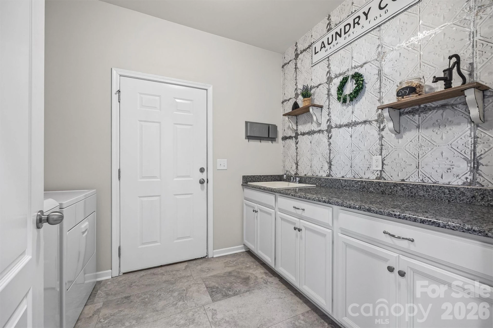1030 Princeton Drive - Photo 18