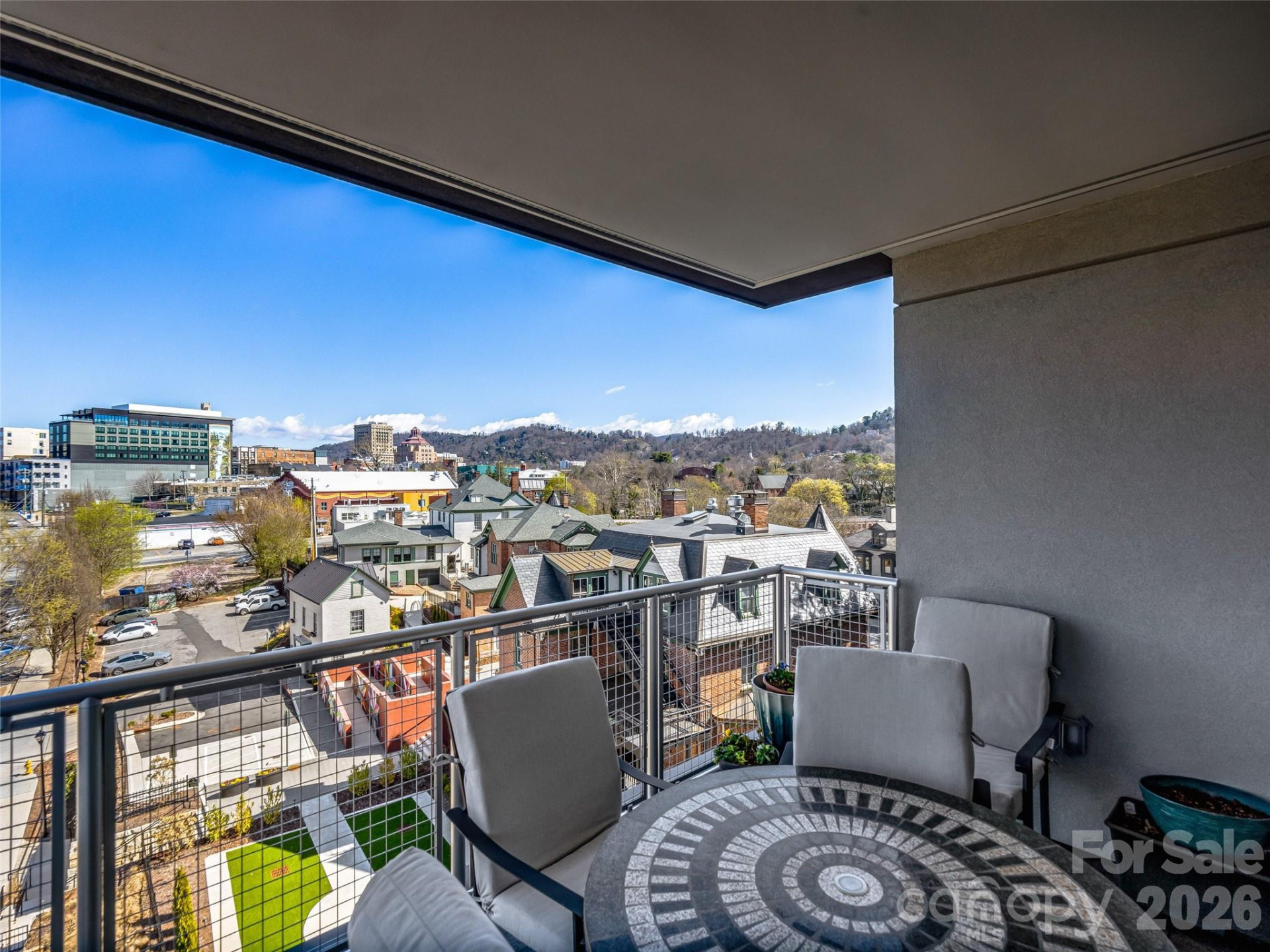 145 Biltmore Avenue #602 - Photo 4