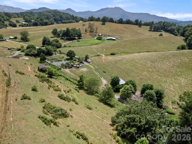 115 Gardening Frog Trail, Waynesville, NC, 28785