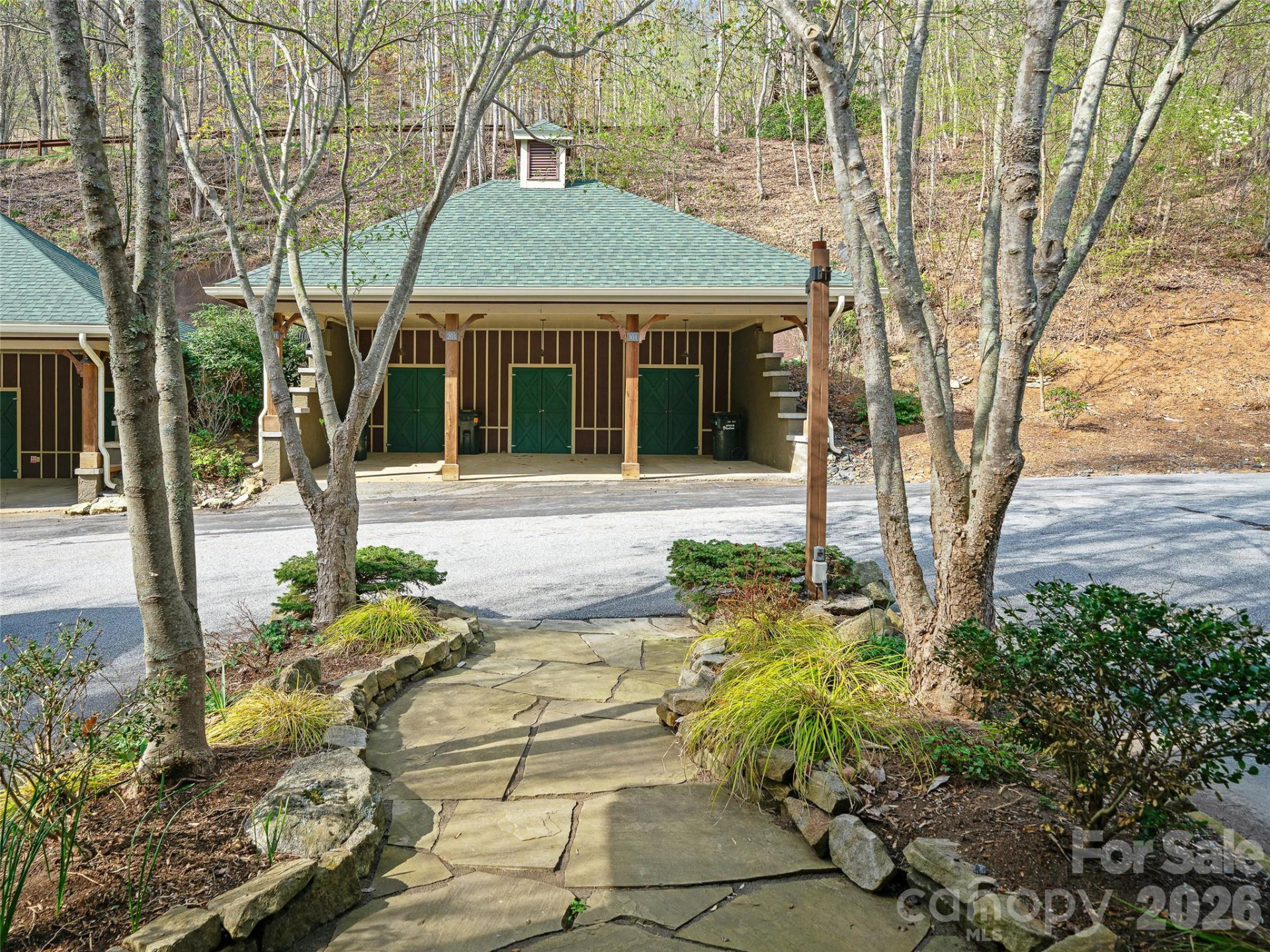 81 Creekside Way #F-101 - Photo 27