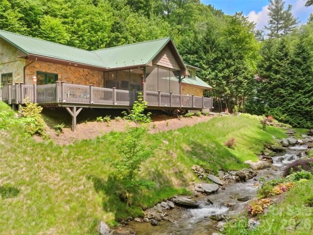79 Ward Road, Maggie Valley, NC, 28751