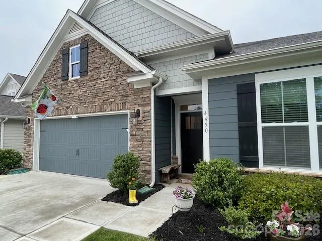 4450 Streamside Road
