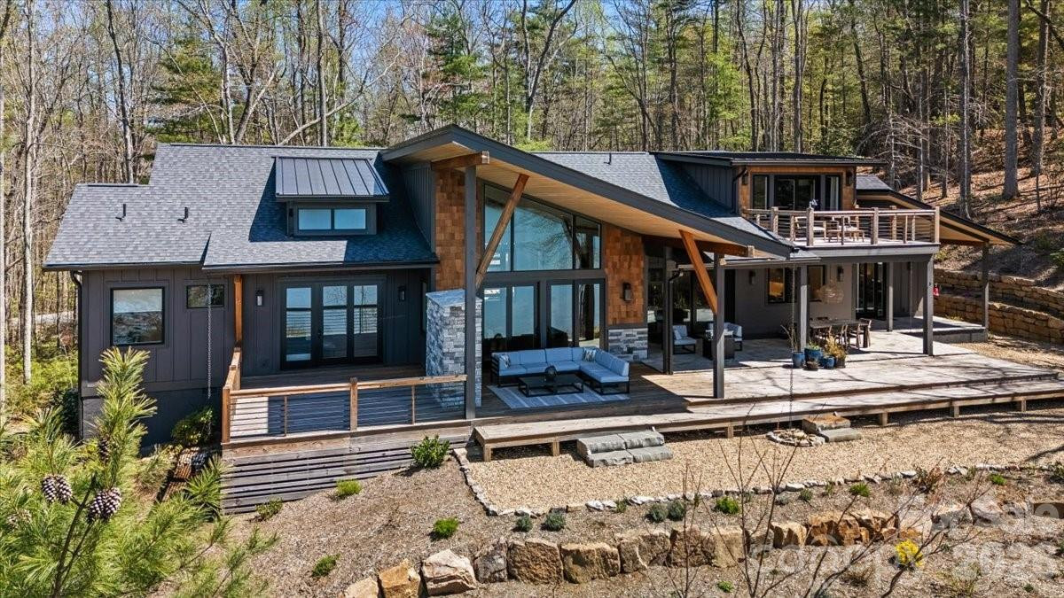 984 Eagle Lake Drive - Photo 3