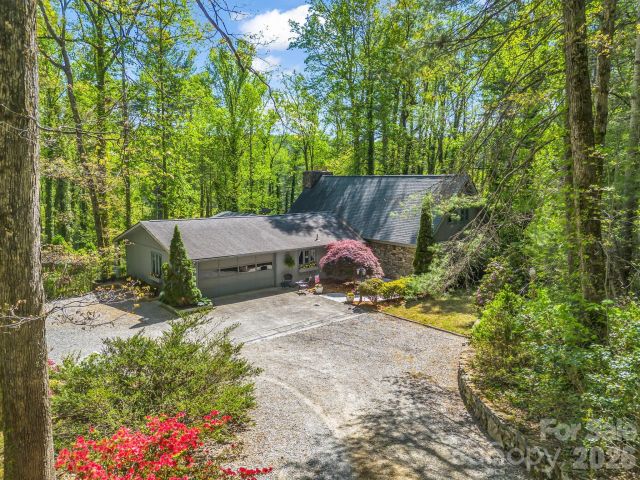 260 Tranquility Place, Hendersonville, NC, 28739