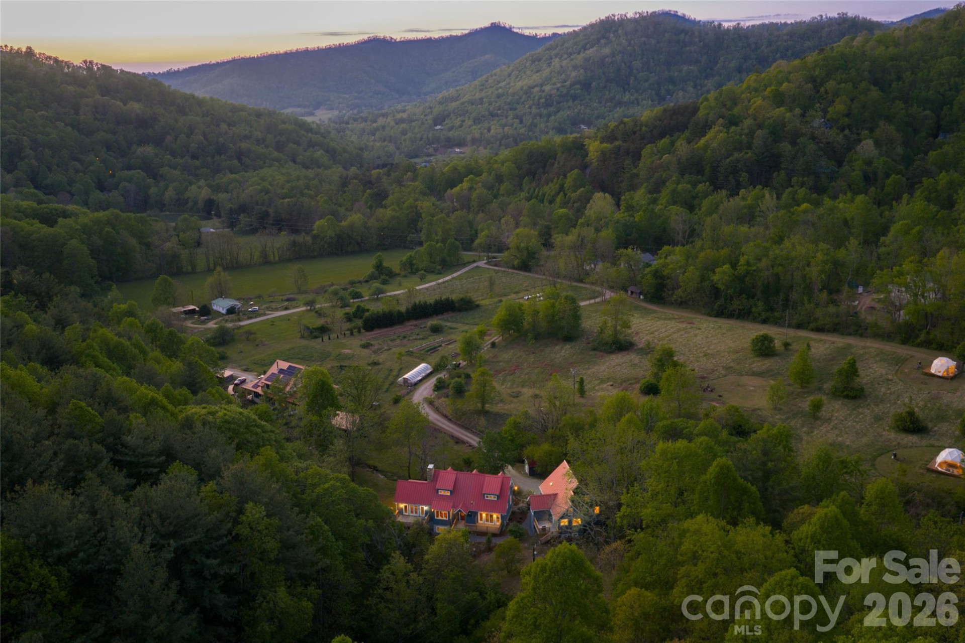 10 and 12 Dogwood Hills Lane - Photo 3