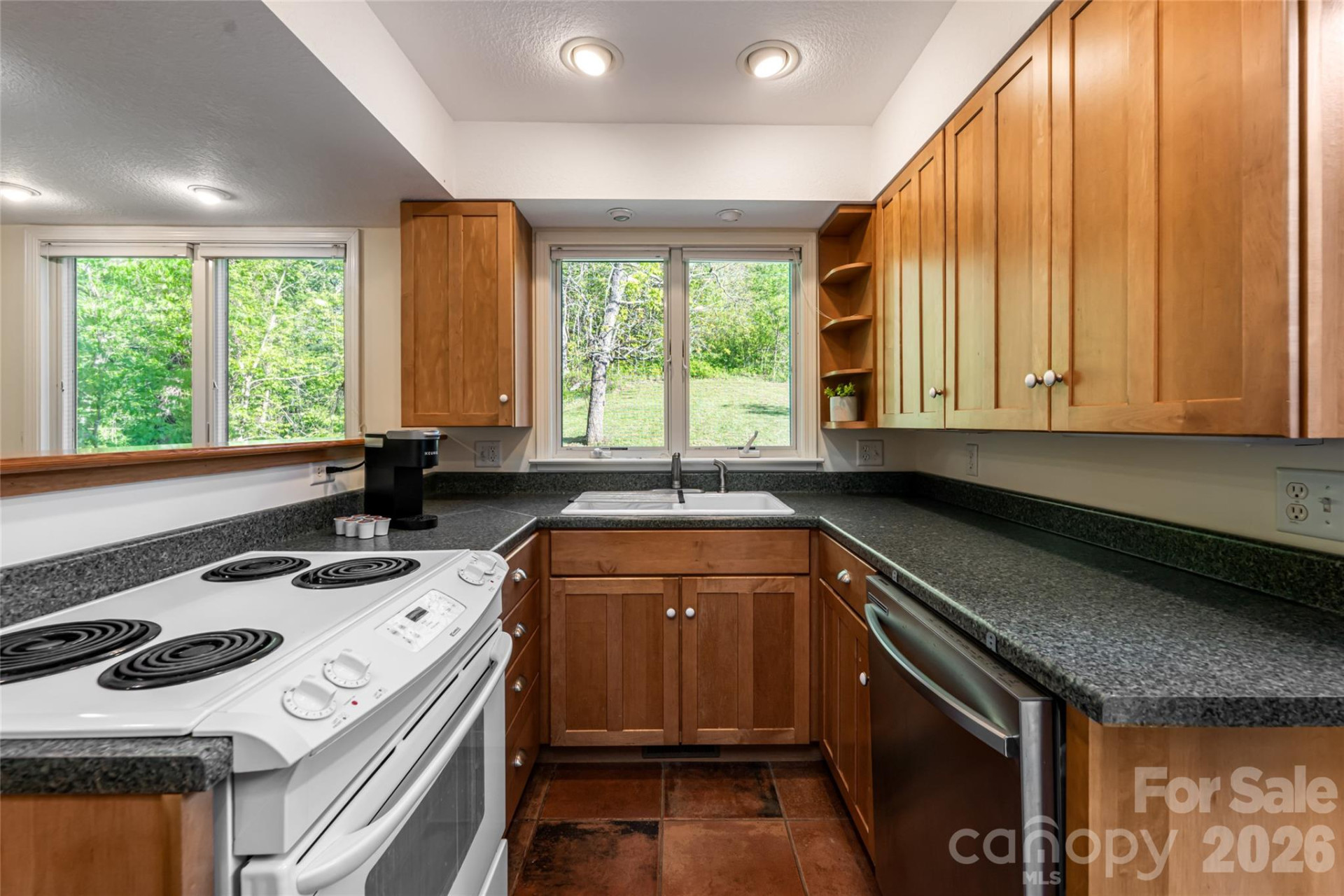 10 and 12 Dogwood Hills Lane - Photo 36