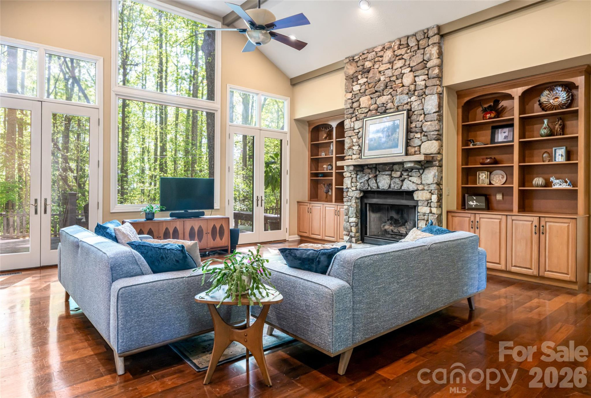 109 Little Cherokee Ridge - Photo 2